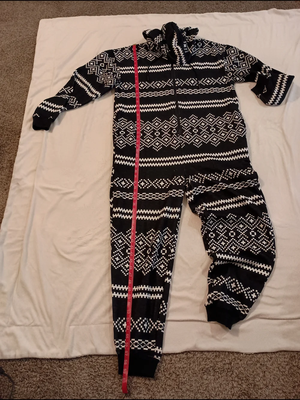 NWOT Fabletics Cozy Fleece Hooded Onesie – Black Nordic Fairisle Size XL